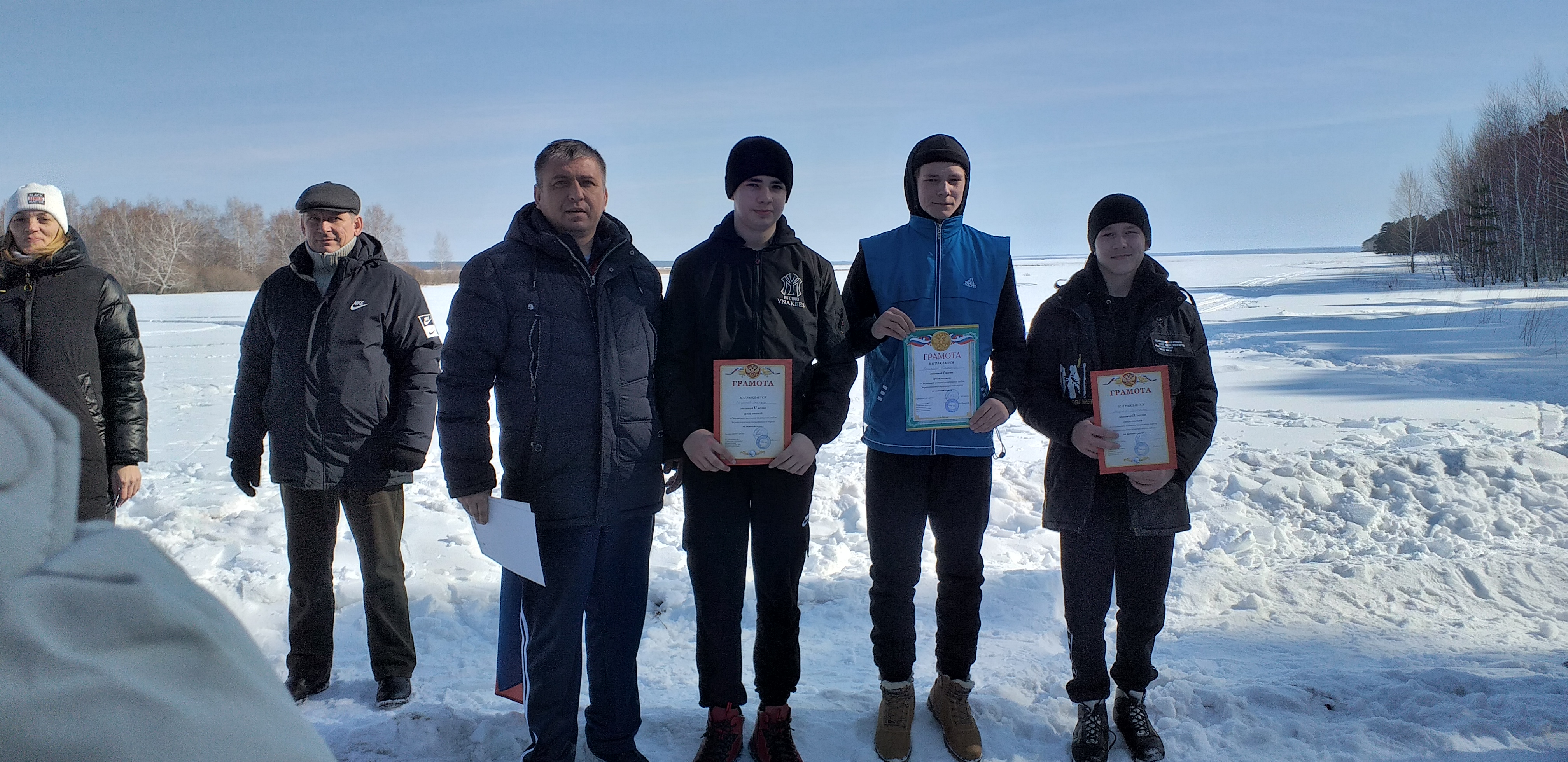 соревнования в зачет спартакиады школьников по лыжам.